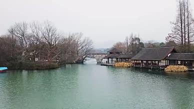4K航拍杭州西湖十景茅家埠风景区视频的预览图